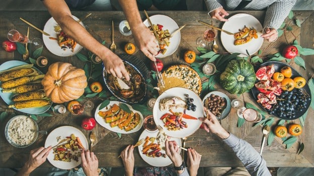 Feast of Friends: Celebrating Thanksgiving in Your Apartment