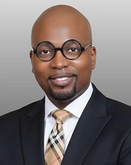 Glen Allen, Director of Operations at Stratton Amenities, leading luxury hospitality and amenity servicesfi